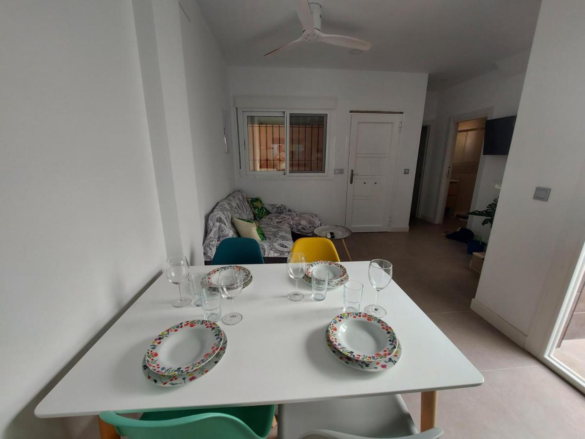 Casa De La Abuela Apartment Malaga Bagian luar foto