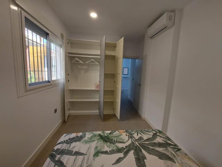Casa De La Abuela Apartment Malaga Bagian luar foto