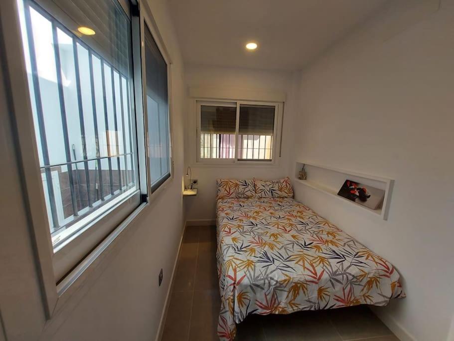 Casa De La Abuela Apartment Malaga Bagian luar foto